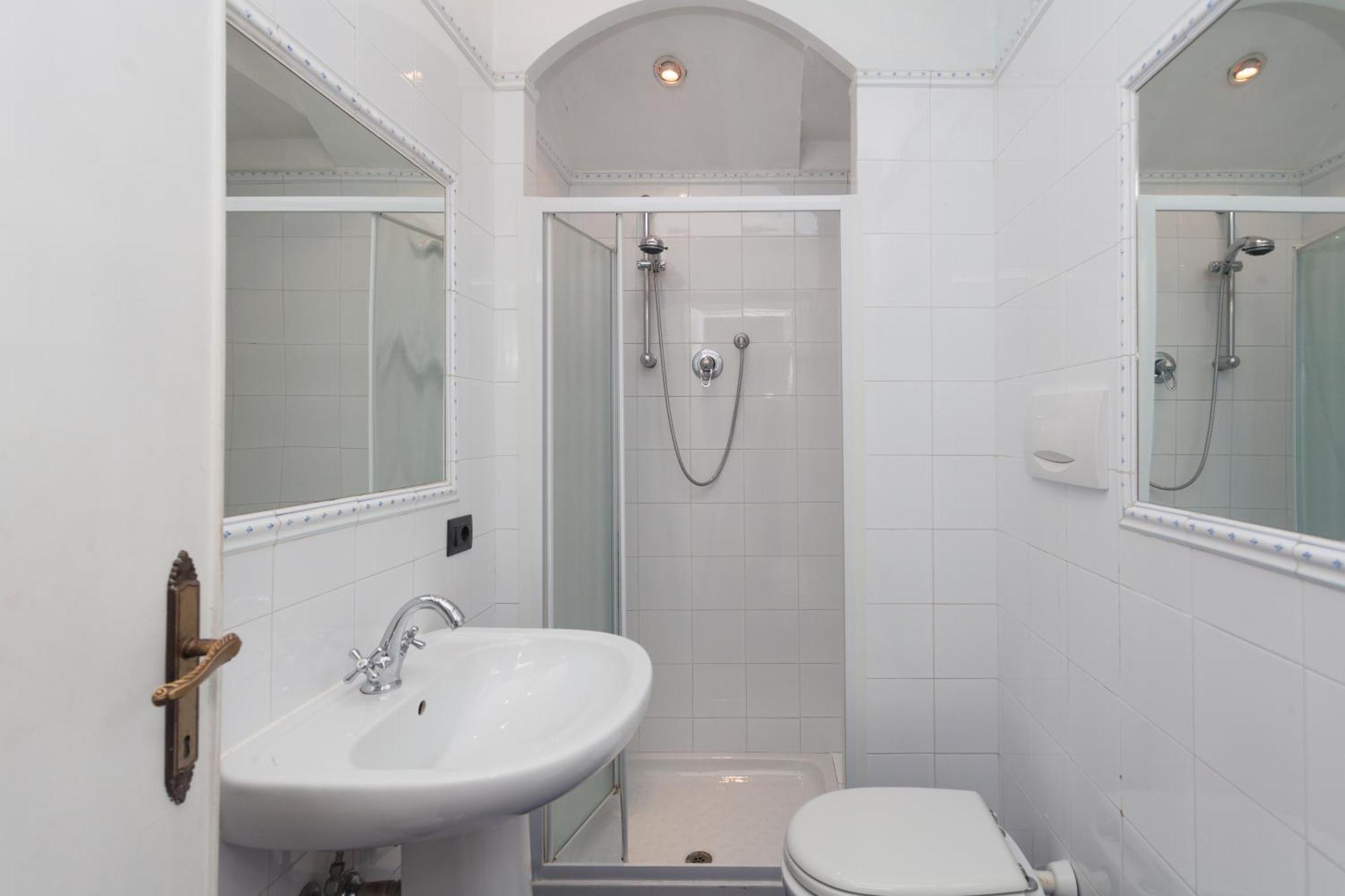 Palazzo Del Duca Piazza Navona Guest House Rome Exterior photo