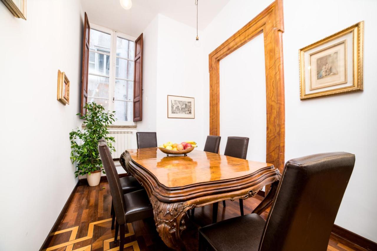 Palazzo Del Duca Piazza Navona Guest House Rome Exterior photo
