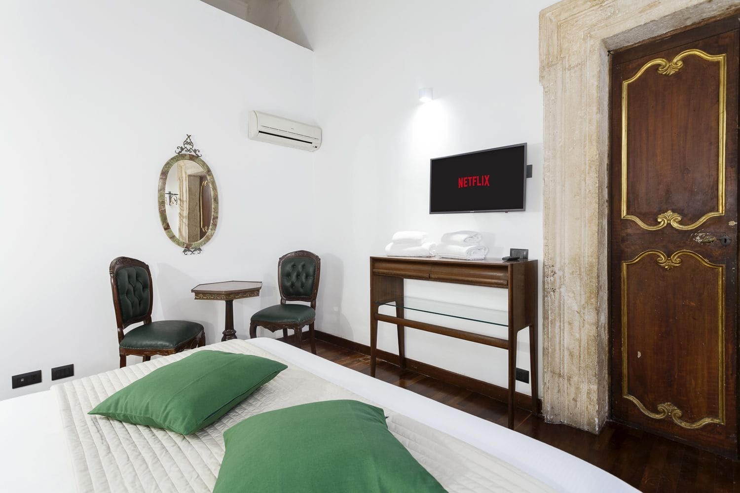 Palazzo Del Duca Piazza Navona Guest House Rome Exterior photo